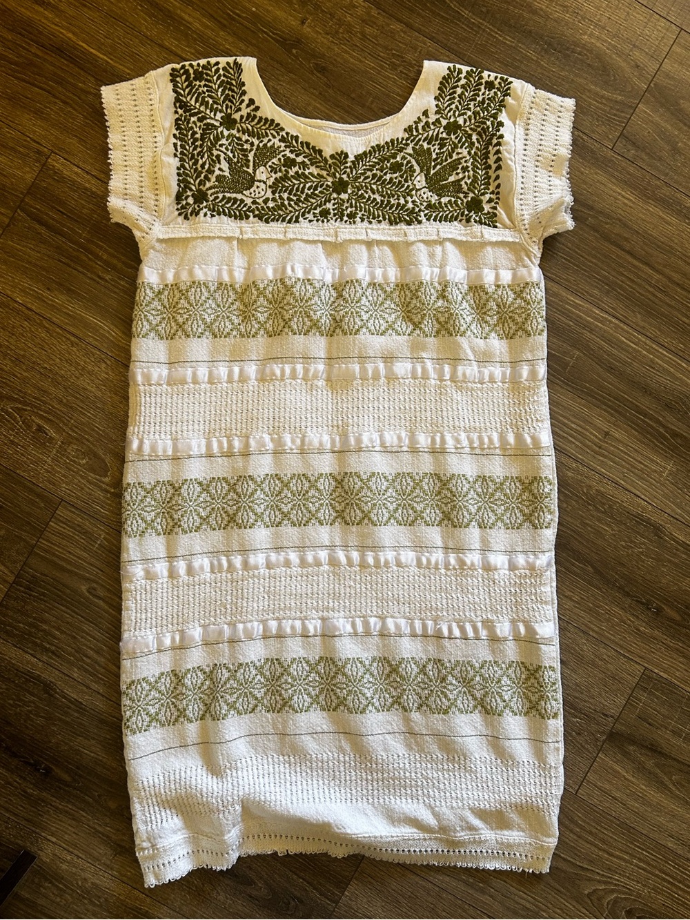 Embroidered Lace Cotton Dress Resort Beachy Size L/XL